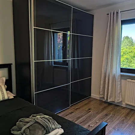 Dom Nad Jeziorem *